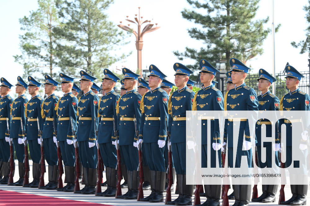 (260831) -- BISHKEK, Aug. 31, 2026 -- Chinese President Xi Jinping attends a welcome ceremony held by Kyrgyz President Sadyr Japarov in Bishkek, Kyrgyzstan, Aug. 31, 2026. ) KYRGYZSTAN-BISHKEK-CHINA-XI JINPING-WELCOME CEREMONY XiexHuanchi