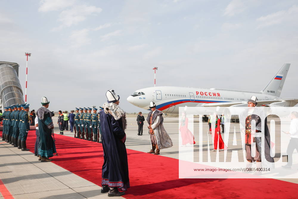 KYRGYZSTAN, BISHKEK - AUGUST 31, 2026: A welcoming ceremony marking the arrival of Russia s President Putin at Manas International Airport Bishkek Kyrgyzstan - ZUMAt113 20260831_zaa_t113_200