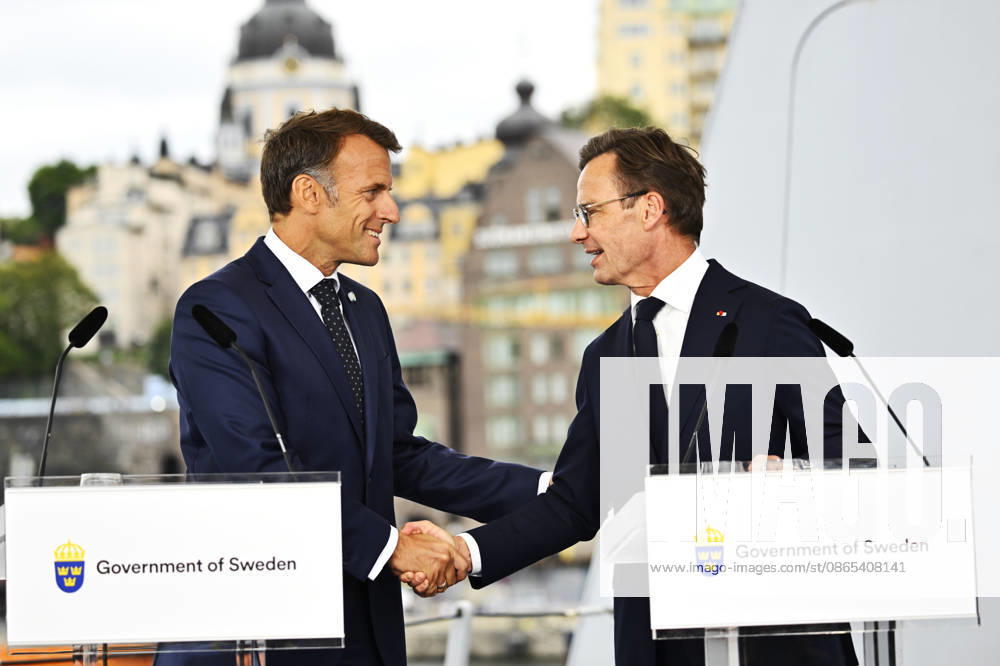 STOCKHOLM, SWEDEN 20260831 French President Emmanuel Macron and Prime Minister Ulf Kristersson during a press conference aboard the French frigate Amiral Ronarc in connection with the bilateral meeting focused on deepening defense policy cooperation STOCKHOLM, SWEDEN