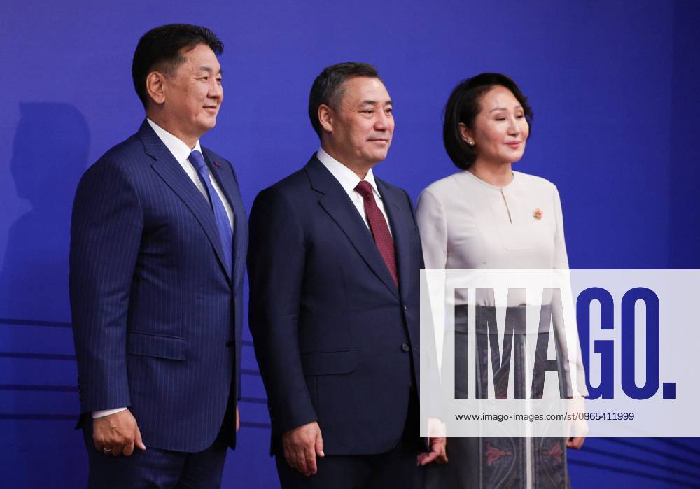 Kyrgyzstan Putin SCO Summit 9231916 31.08.2026 Mongolian President Ukhnaa Khurelsukh is welcomed by Kyrgyz President Sadyr Japarov and his spouse Aigul Japarova during the opening ceremony of the 6th World Nomad Games in Bishkek, Kyrgyzstan. Vyacheslav Prokofiev Sputnik Bishkek Kyrgyzstan