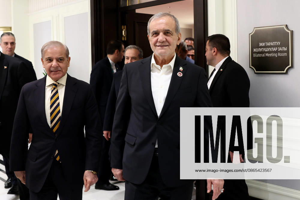 Pakistani Prime Minister Sharif - Iranian President Pezeshkian meeting in Bishkek BISHKEK, KYRGYZSTAN - AUGUST 31: (---- – MANDATORY CREDIT - IRANIAN PRESIDENCY HANDOUT - NO MARKETING NO ADVERTISING CAMPAIGNS - DISTRIBUTED AS A SERVICE TO CLIENTS----) Pakistani Prime Minister Shehbaz Sharif (L) meets with Iranian President Masoud Pezeshkian (R) as he attends the Shanghai Cooperation Organisation (SCO) Summit, in Bishkek, Kyrgyzstan, on August 31, 2026. Iranian Presidency Handout Anadolu Bishkek Kyrgyzstan. Editorial use only. Please get in touch for any other usage.