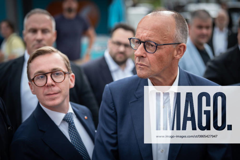 Chancellor Friedrich Merz with Philipp Amthor on the beach promenade in Kühlungsborn; Chancellor and CDU lead candidate campaigning for the 2026 Mecklenburg-Western Pomerania state election in Kühlungsborn, Kühlungsborn, Mecklenburg-Western Pomerania, Germany; LOCATION