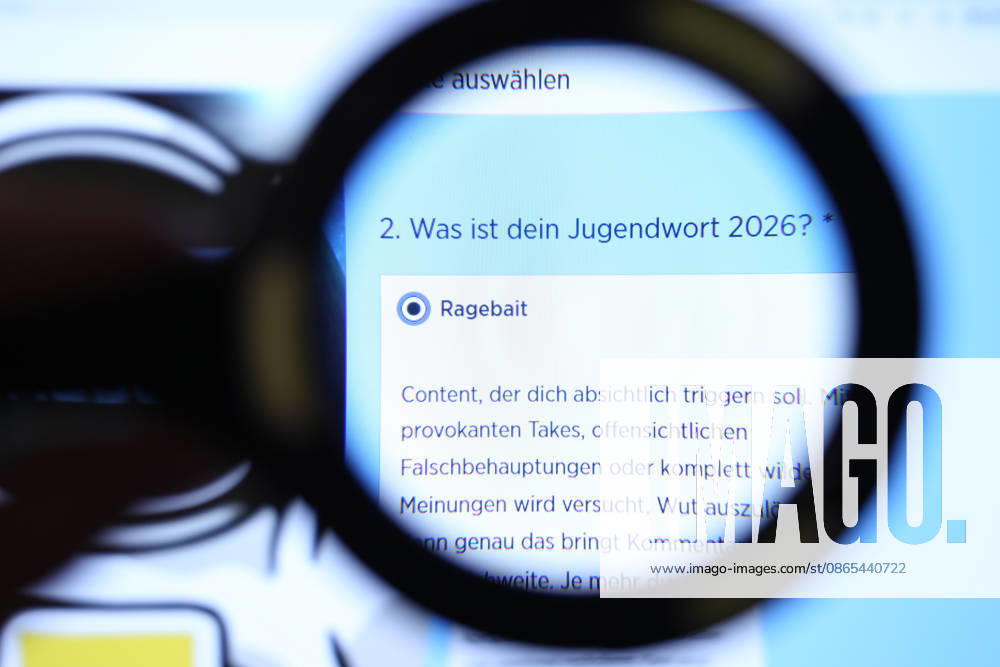The Langenscheidt Verlag website was accessed on a laptop. There, the publisher is calling on people to vote for the 2026 Youth Word of the Year. A magnifying glass points to the term Ragebait. Stock image. Stock photo. Schnelsen, Hamburg
