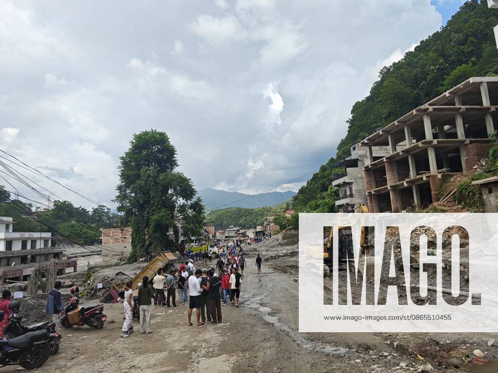 (260901) -- NUWAKOT, Sept. 1, 2026 -- This photo taken on Aug. 31, 2026 shows a mudslide-affected area along the Trishuli River in Nuwakot, Nepal. Nepalese authorities said Tuesday that the death toll from the massive mudslide had risen to 1,010, with 4,599 people still missing. ) NEPAL-NUWAKOT-MUDSLIDE-AFTERMATH ZouxXuemian