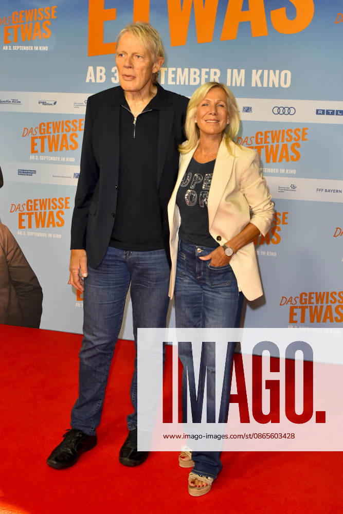 ABB Das gewisse Etwas Alexander von der Groeben and Ulrike von der Groeben, a married couple, attended the red carpet event for the NRW Kino film premiere of Das gewisse Etwas at the Cinedom movie theater on September 1, 2026, in Cologne, North Rhine-Westphalia, Germany