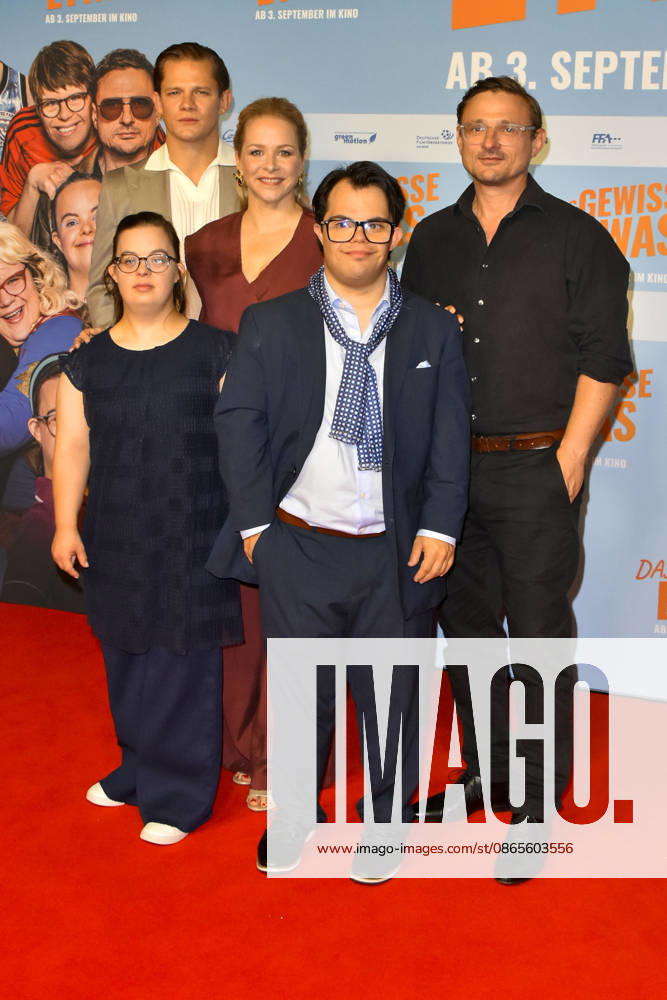 ABB DAS GEWISSE ETWAS Jasmin Schwiers, Florian Lukas, Max von der Groeben, Antonia Riet, Frangiskos Kakoulakis appeared on the red carpet at the NRW Kino premiere of *Das gewisse Etwas* at the Cinedom theater on September 1, 2026, in Cologne, North Rhine-Westphalia, Germany