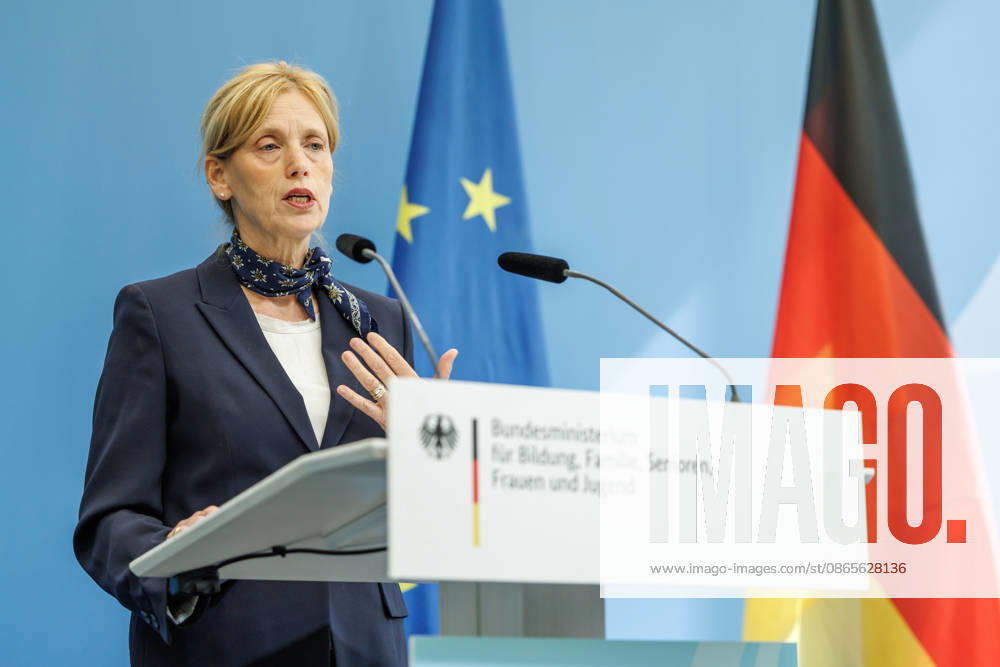 Statement by Federal Minister for Family Affairs Karin Prien (CDU), during a statement on the Equal Opportunities and Quality Development Act (SCQEG) on September 2, 2026, at the Federal Ministry of Education, Family, Seniors, Women, and Youth in Berlin, Berlin, Berlin, Germany; Federal Ministry of Education, Family, Seniors, Women, and Youth