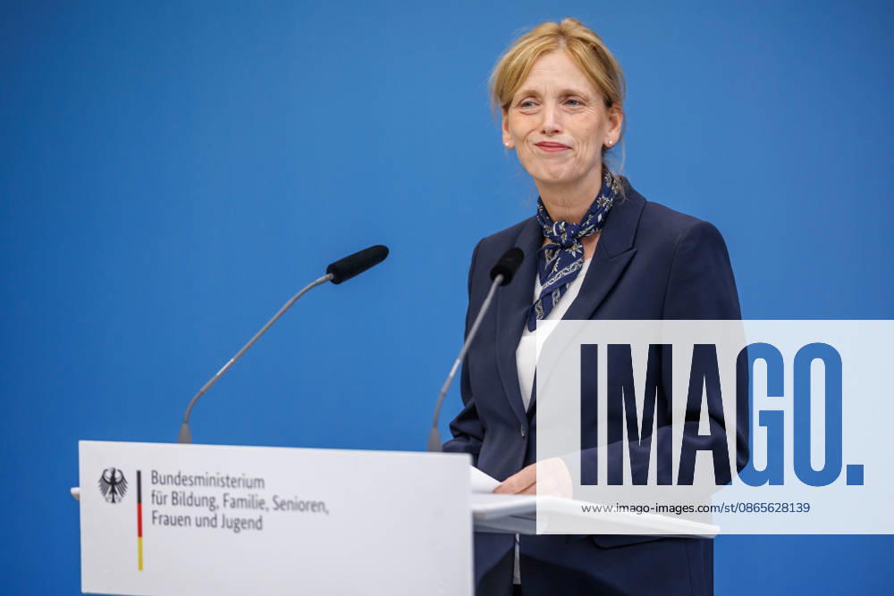 Statement by Federal Minister for Family Affairs Karin Prien (CDU), during a statement on the Equal Opportunities and Quality Development Act (SCQEG) on September 2, 2026, at the Federal Ministry of Education, Family, Seniors, Women, and Youth in Berlin, Berlin, Berlin, Germany; Federal Ministry of Education, Family, Seniors, Women, and Youth