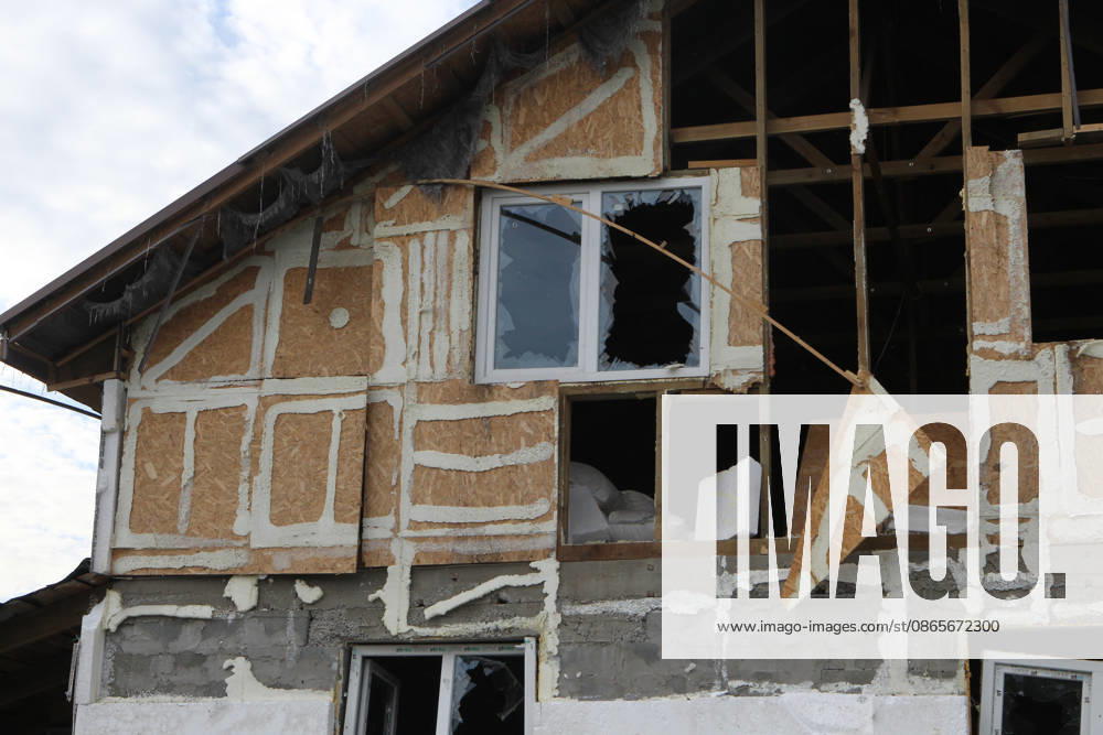 Two people injured in Russian drone attack on Dnipro residential area A private house damaged in a Russian drone attack in one of the districts of Dnipro, Ukraine, on September 1, 2026. The attack damaged private houses, a business, and a school stadium. Two women, aged 58 and 63, were hospitalized with injuries. Dnipro Ukraine