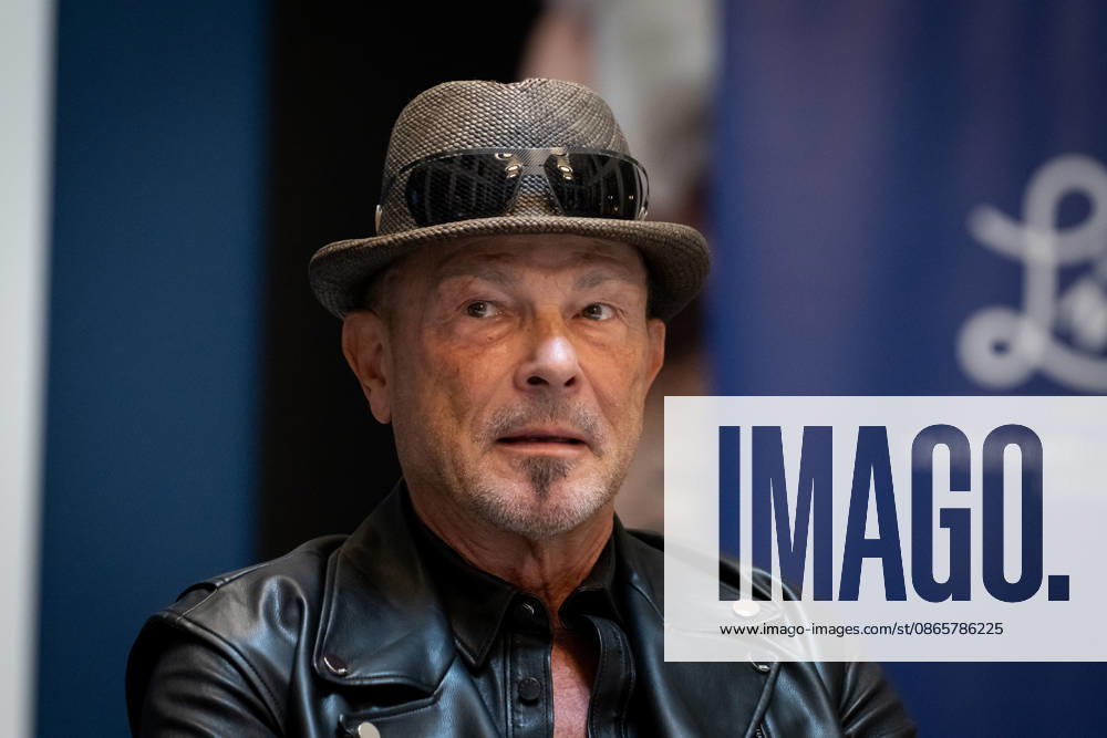 20th Anniversary of the Pyronale, Press Conference in Berlin, 20th Anniversary of the Pyronale, Press Conference, Atrium of the Hotel Luc, Rudolf Schenker, Berlin, Berlin, GER