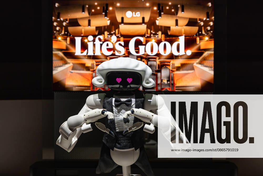Highlights from IFA 2026 in Berlin, Germany, on September 3, 2026. A robot from LG in Hall 18 puts on a demonstration, forming a heart symbol with its hands in front of a display bearing the slogan Life’s Good.