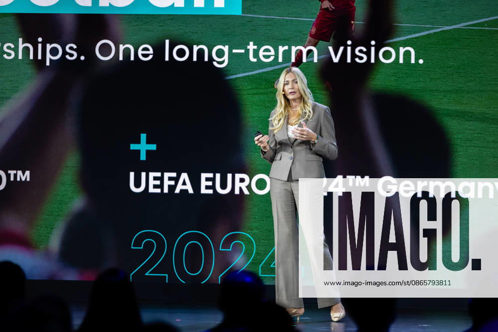 Hisense Press Conference at IFA in Germany, Berlin, September 3, 2026. Alenka Potpcnik Anazic, Marketing Director at Hisense Europe—whose name is pronounced ÖPotoschnik Anschesch —stands on stage in front of the audience during Hisense’s presentation on global consumer electronics and home appliances.