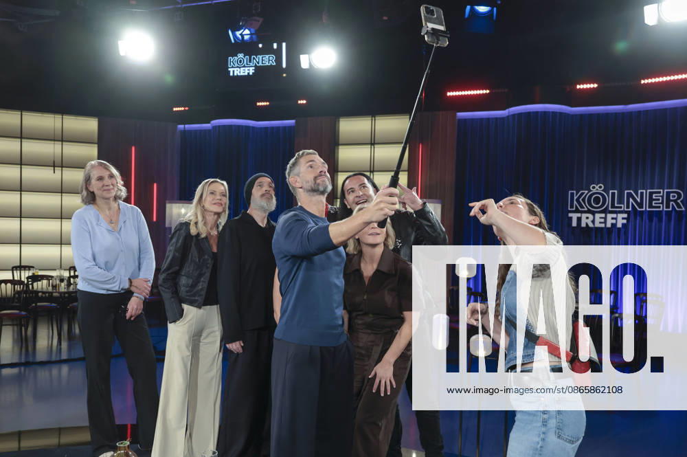 Susanne Hegenscheidt, Nina Ruge, Torsten Sträter, Micky Beisenherz, Bülent Ceylan, and Susan Link during the taping of the WDR talk show *Kölner Treff* at WDR Studio BS 3 in Cologne, September 3, 2026 Foto:xR.xSchmiegeltx xFuturexImagex koelner_treff0309_6902