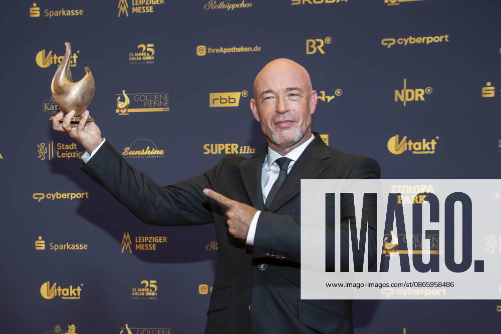 ABB GOLDHENNE: Graf Unheilig, winner of the award, appeared on the red carpet with Henne at the 32nd Golden Hen Audience Award ceremony at the Neue Messe Leipzig on September 4, 2026, in Leipzig, Saxony, Germany
