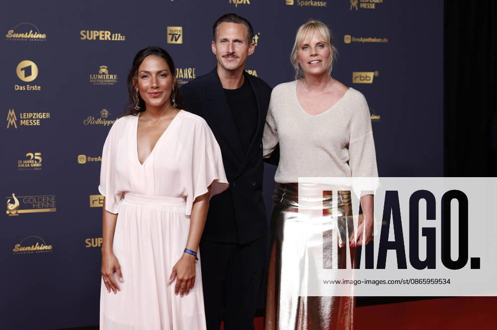 Amy Mußul, Johannes Hendrik Langer, and Melanie Marschke at the 32nd Golden Hen Awards ceremony in 2026 at the Leipzig Trade Fair, September 4, 2026 Foto:xR.xStoffelsx xFuturexImagex henne_6618