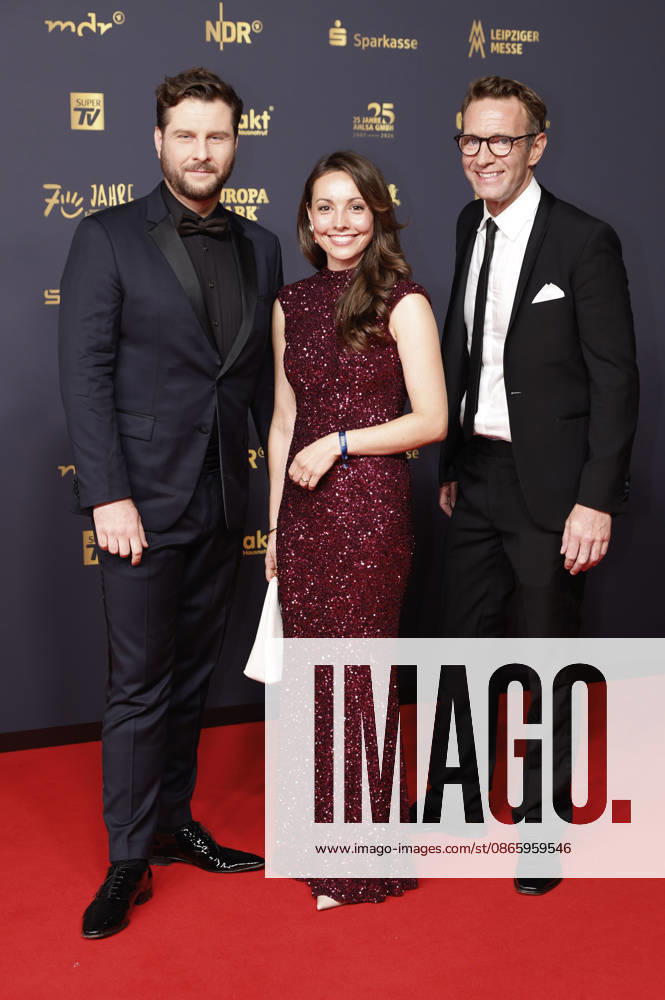 Maurice Gajda, Julia Krüger, and Peter Imhof at the 32nd Golden Hen Awards ceremony in 2026 at the Leipzig Trade Fair, September 4, 2026 Foto:xR.xStoffelsx xFuturexImagex henne_6625