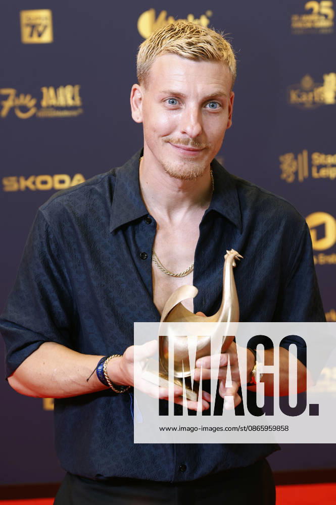 Felix Lobrecht at the 32nd Golden Hen Awards ceremony in 2026 at the Leipzig Trade Fair, September 4, 2026 Foto:xR.xStoffelsx xFuturexImagex henne_6646