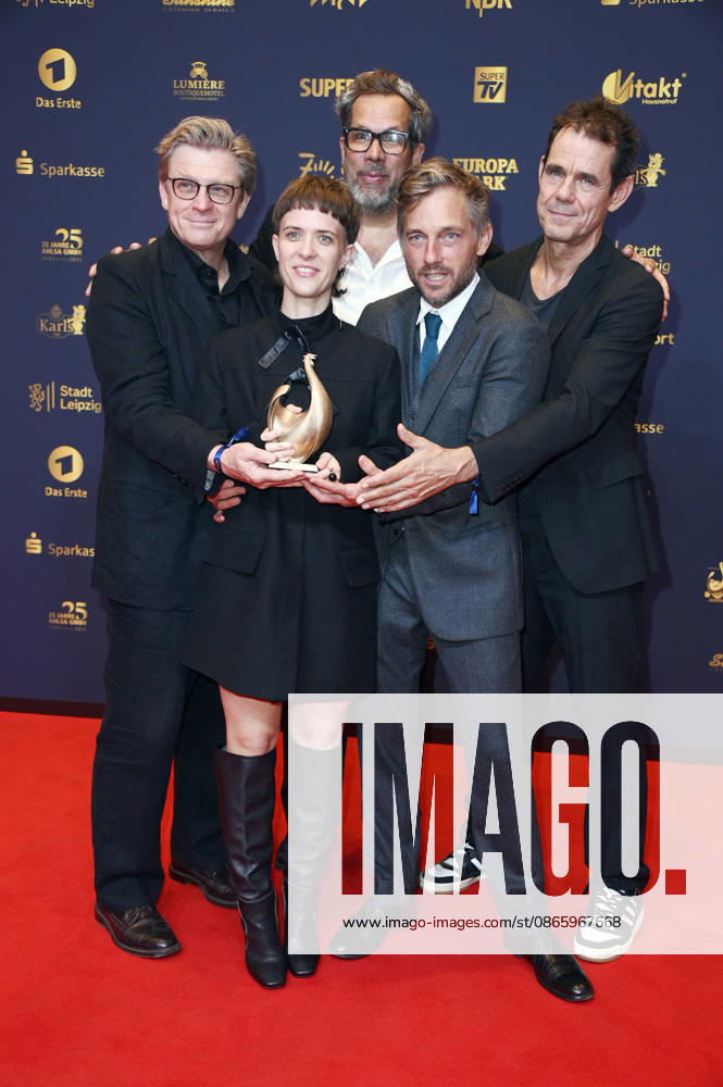 Hendrik Handloegten, Liv Lisa Fries, Achim von Borries, Volker Bruch, and Tom Tykwer at the 32nd Golden Hen Awards ceremony in 2026 at the Leipzig Trade Fair, September 4, 2026 Foto:xN.xKubelkax xFuturexImagex henne_6356