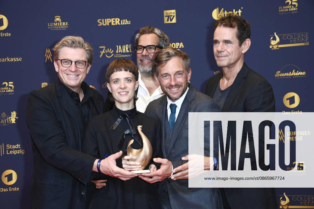 Hendrik Handloegten, Liv Lisa Fries, Achim von Borries, Volker Bruch, and Tom Tykwer at the 32nd Golden Hen Awards in 2026 at the Leipzig Trade Fair, September 4, 2026 Foto:xN.xKubelkax xFuturexImagex henne_6360