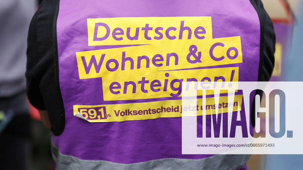 Renters Protest: A protester wearing a jacket with the slogan Expropriate Deutsche Wohnen Co. during a demonstration against high rents and gentrification and in support of the expropriation of housing companies; thousands of people protested in Berlin on September 5, 2026. Berlin, Berlin, Germany