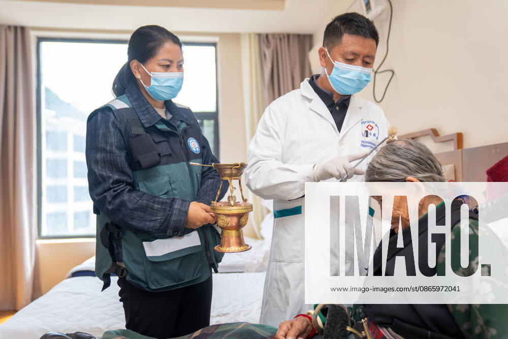 (260905) -- GYIRONG, Sept. 5, 2026 -- Doctors provide Tibetan medicine treatment to a villager in Gyirong County, southwest China s Xizang Autonomous Region, Sept. 5, 2026. After a mudslide struck Gyirong Port on the China-Nepal border in southwest China s Xizang Autonomous Region, local authorities have organized Tibetan medicine doctors to provide medical treatment and psychological counseling services to affected residents at a resettlement site. ) CHINA-XIZANG-GYIRONG-MUDSLIDE-MEDICAL CARE (CN) TenzingxNimaxQadhup