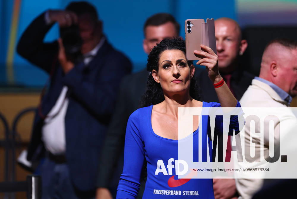 Claudia Herzog , AfD Wahlkampfabschluss in Magdeburg , Sachsen-Anhalt , Deutschland . September 05 , 2026 . Photo by: Davide Elias IPA Photo Pressefoto DENL