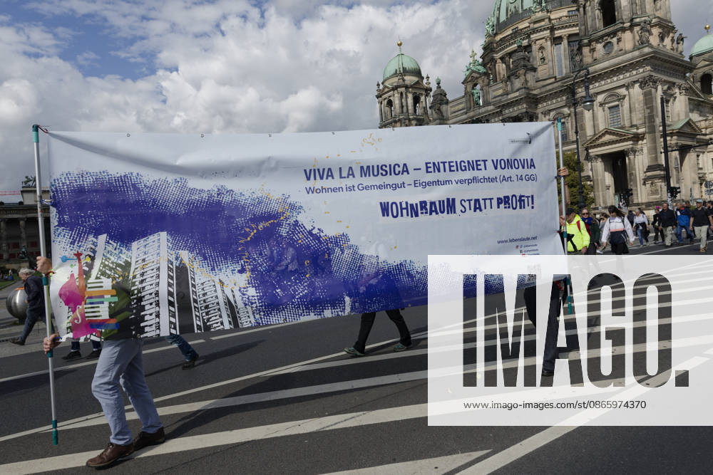 Demonstration Against High Rents in Berlin, September 5, 2026, Germany, Berlin: A demonstration organized by numerous organizations in downtown Berlin against high rents, rent gouging, and displacement, and in support of the expropriation and municipalization of large housing stocks