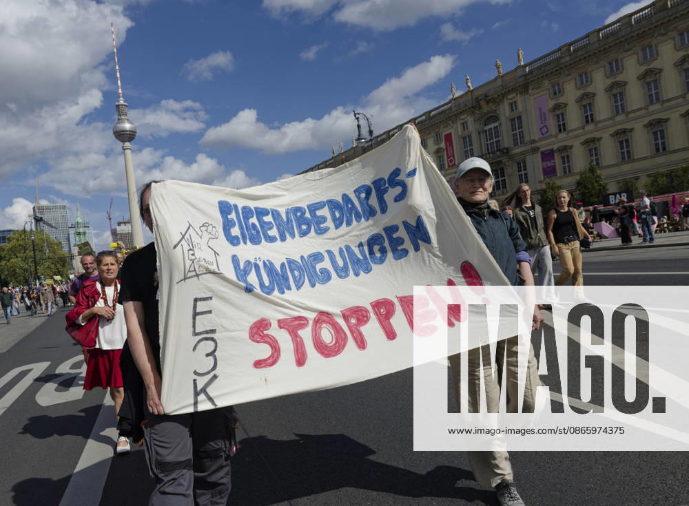 Demonstration Against High Rents in Berlin, September 5, 2026, Germany, Berlin: A demonstration organized by numerous organizations in downtown Berlin against high rents, rent gouging, and displacement, and in support of the expropriation and municipalization of large housing stocks