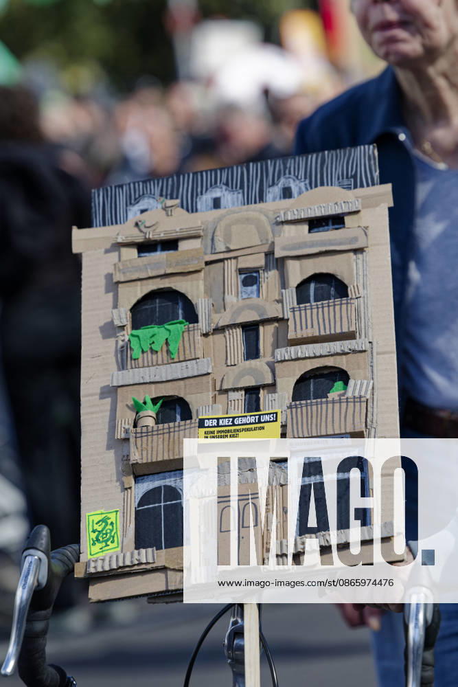 Demonstration Against High Rents in Berlin, September 5, 2026, Germany, Berlin: A demonstration organized by numerous organizations in downtown Berlin against high rents, rent gouging, and displacement, and in favor of the expropriation and municipalization of large housing stocks