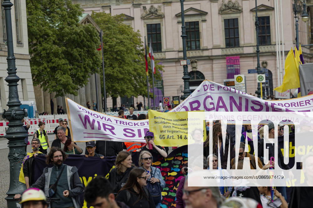 Demonstration Against High Rents in Berlin, September 5, 2026, Germany, Berlin: A demonstration organized by numerous organizations in downtown Berlin against high rents, rent gouging, and displacement, and in favor of the expropriation and municipalization of large housing stocks