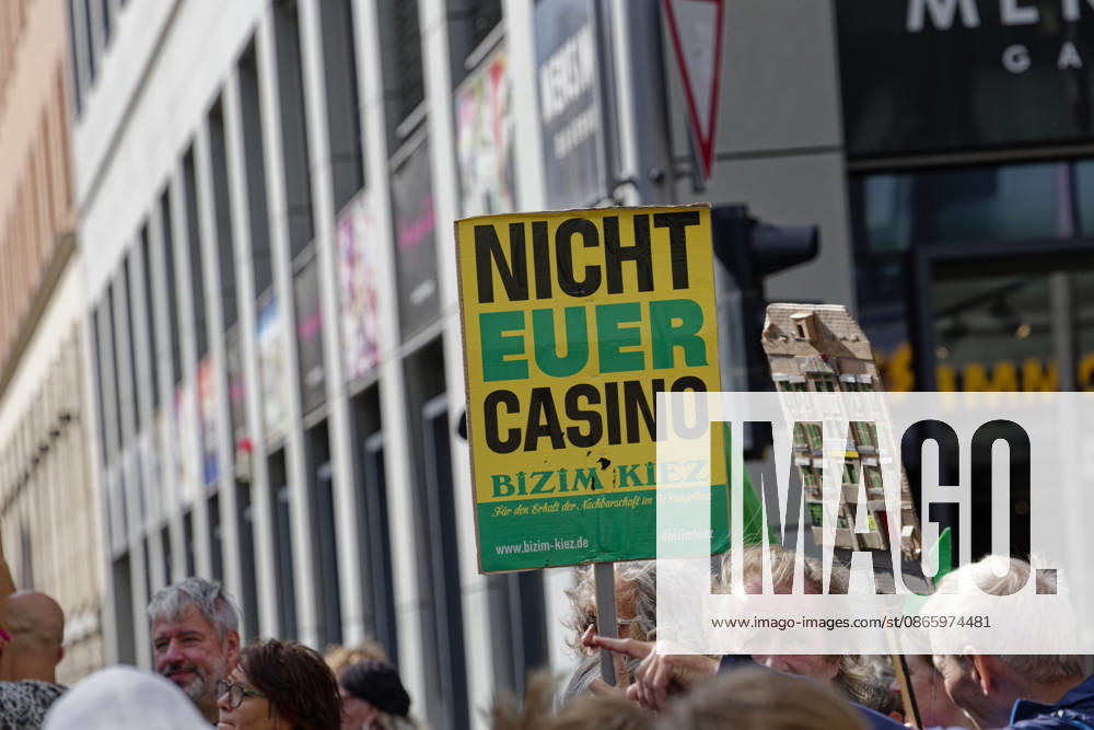 Demonstration Against High Rents in Berlin, September 5, 2026, Germany, Berlin: A demonstration organized by numerous organizations in downtown Berlin against high rents, rent gouging, and displacement, and in favor of the expropriation and municipalization of large housing stocks