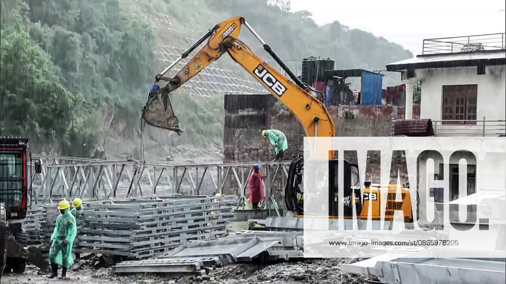 Bailey Bridge construction is underway to restore connectivity after the flood at Devighat Nuwakot Nepal , Sep 05 (ANI): Bailey Bridge construction is underway by the Nepali Army over the Tadi River at Devighat after it was damaged by flash floods, in Nuwakot on Saturday. (ANI Video Grab) Nuwakot Bagmati Nepal