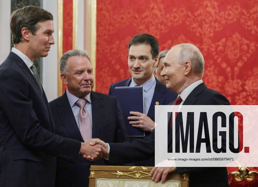 Russia US 9237249 05.09.2026 Russian President Vladimir Putin welcomes U.S. special envoys Steve Witkoff and Jared Kushner before a meeting at the Kremlin in Moscow, Russia. Gavriil Grigorov Sputnik Moscow Russia
