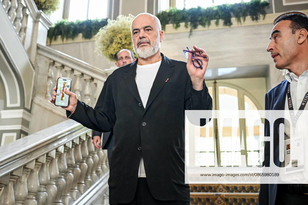Edi Rama at the fifty-second edition of the Ambrosetti Forum The European House Ambrosetti THE SCENARIO OF TODAY AND TOMORROW FOR COMPETITIVE STRATEGIES, Villa d Este in Cernobbio 05 09 2026 Cernobbio Cernobbio Italy - ZUMAa289 20260905_zia_a289_454