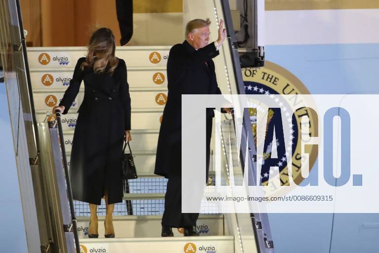 Donald Trump et sa femme Melania NEWS : Arrivee du President Americain a l Aeroport de Paris - 09 11 2018 GwendolineLeGoff Panoramic