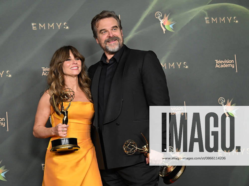 78th Emmy Awards Night 2 Linda Cardellini and David Harbour in the press room at the 78th Emmy Awards Night 2, held at the Peacock Theatre in Los Angeles, Ca. on September 6, 2026. Los Angeles Peacock Theatre California USA