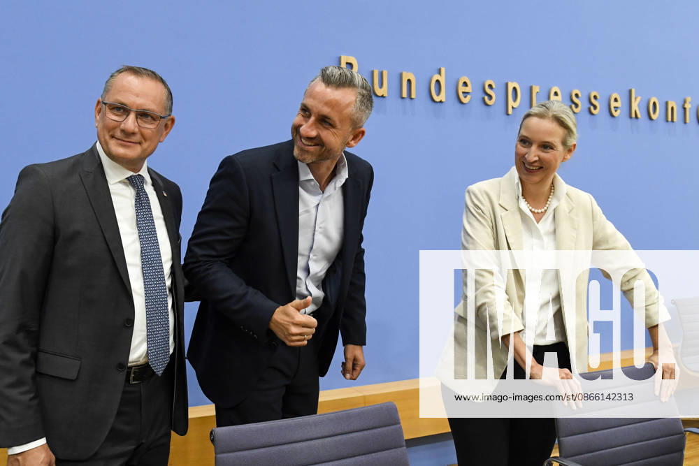 ABB BPK Tino Chrupalla, Federal Spokesperson for the AfD and Co-Chair of the AfD parliamentary group in the German Bundestag; Ulrich Siegmund, AfD lead candidate in Saxony-Anhalt; Dr. Alice Weidel, Federal Spokesperson for the AfD and Co-Chair of the AfD parliamentary group in the German Bundestag. State