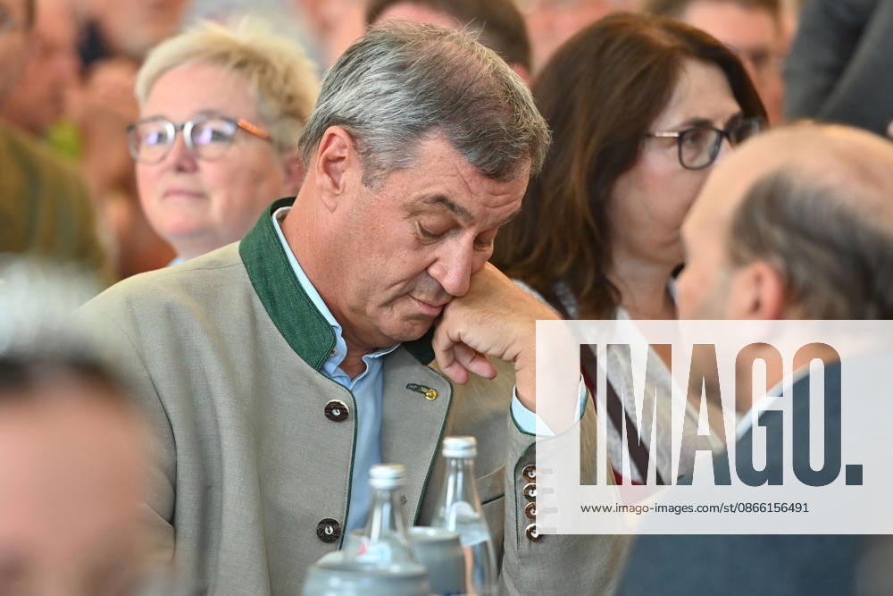 Markus SOEDER, Minister-President of Bavaria and CSU Chairman, at a beer table, skeptical, pensive. Political Gillamoos on September 7, 2026, in Abensberg,