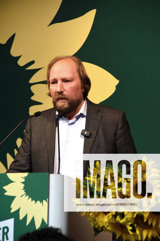 Anton Hofreiter, Member of the German Bundestag (Alliance 90 The Greens), Chair of the European Affairs Committee, Abendsberg, September 7, 2026. Political morning beer gathering at the Gillamoos in the Alliance 90 The Greens wine tent. Photo: Abendsberg