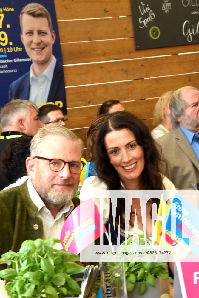 Karl Staufenberg, Deputy State Chair of the FDP in Bavaria; Nicole Bauer, former Member of the Bundestag and District Chair of the FDP in Abensberg; September 7, 2026; Political Brunch at the Gillermoosim FDP event in the Gillamoosicci tent; Photo: Abendsberg