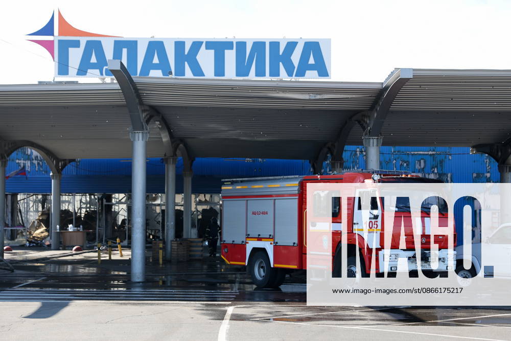 RUSSIA, MARIUPOL - SEPTEMBER 7, 2026: A fire engine is seen outside the Galaktika shopping centre damaged in a Ukrainain drone attack. Dmitry Yagodkin TASS 97290848