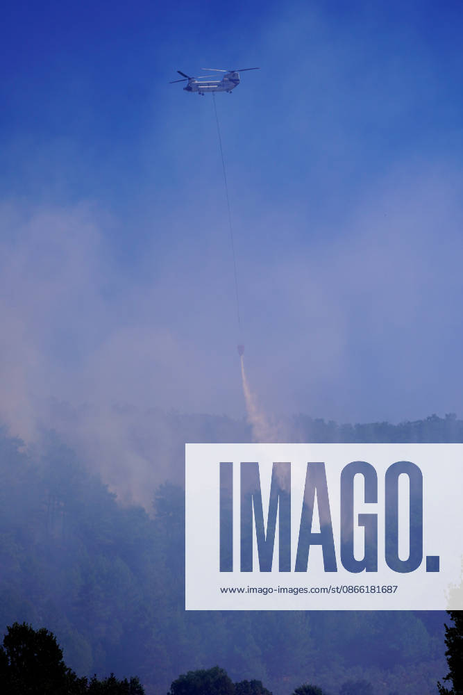 Wildfire in Mugla MUGLA, TURKIYE - SEPTEMBER 7: Firefighting aircraft continue cooling operations after a forest fire that broke out in the Mentese district and spread to the Ula district was largely brought under control following aerial and ground intervention in Mugla, Turkiye, on September 7, 2026. Osman Akca Anadolu Mugla Turkey. Editorial use only. Please get in touch for any other usage.