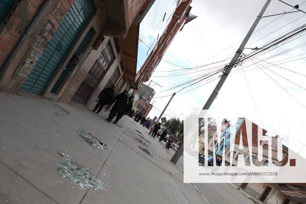Homes Damaged After Deadly Military Base Explosions in Viacha VIACHA, BOLIVIA SEPTEMBER 7, 2026: Damage is seen to homes near the RAM-2 Bolivar? Mechanized Artillery Regiment, three days after explosions at the military installation in Viacha, near La Paz. The blast wave shattered windows and damaged walls and roofs in surrounding residential areas as rescue teams continued searching the site for missing people. Vincha Bolivia