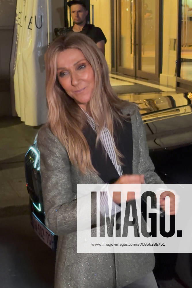 Céline Dion, returning from an intense rehearsal session, takes the time to greet her fans in front of the Royal Monceau Hotel in Paris on September 7, 2026. Lea Vieillot, Bestimage. Céline Dion, back from an intense rehearsal session, takes the time to greet her fans in front of the Royal Monceau hotel in Paris on September 7, 2026, Paris, France
