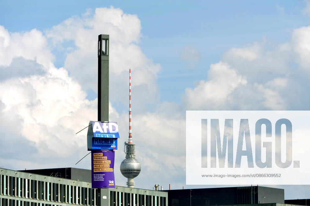 Campaign posters for the Berlin election