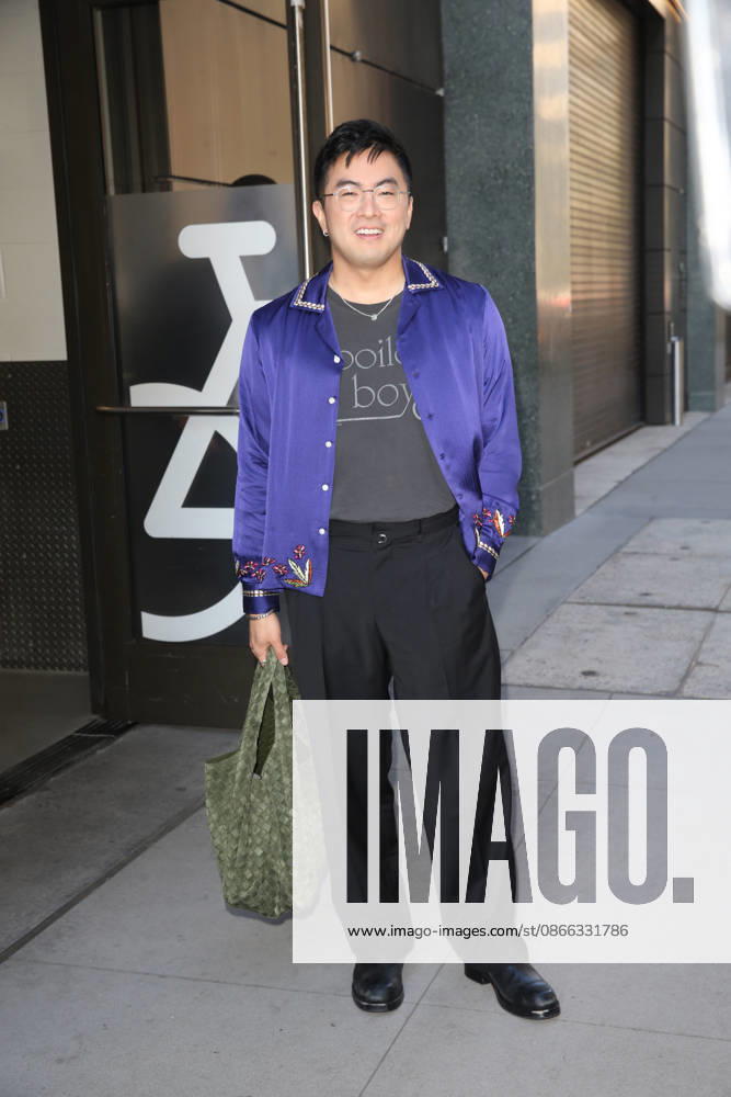 Bowen Yang arrives at ABC studios in New York City. - ZUMAh16_ 20260908_zaf_h16_071