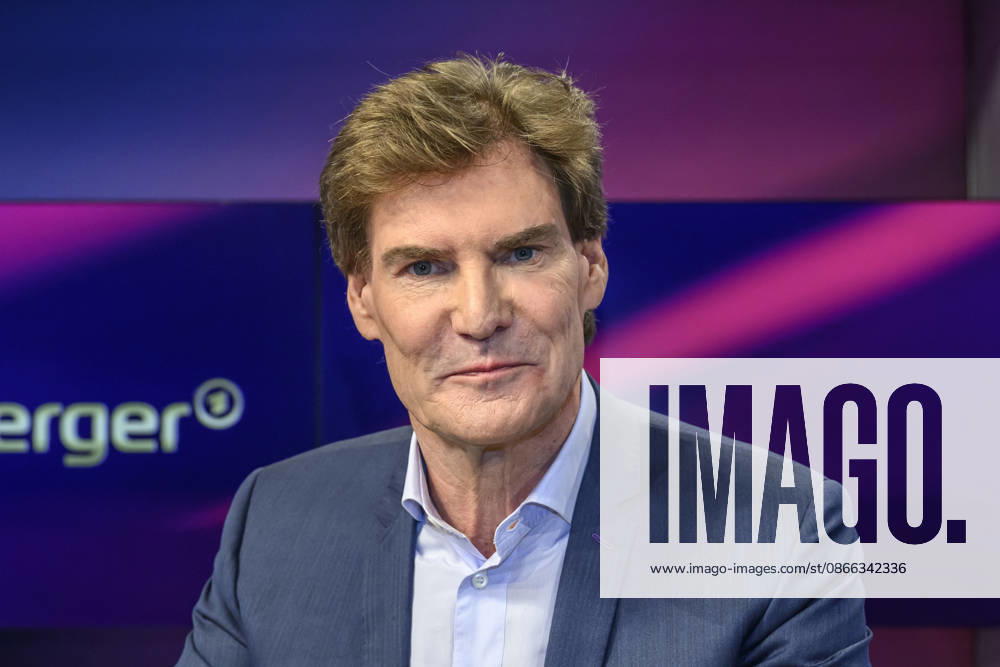 From left: Carsten Maschmeyer, entrepreneur, GER, Berlin, studio, guest on *Maischberger*, political talk show, TV, program, with host Sandra Maischberger, Das Erste, from Adlershof, Am Studio 20, September 8, 2026,