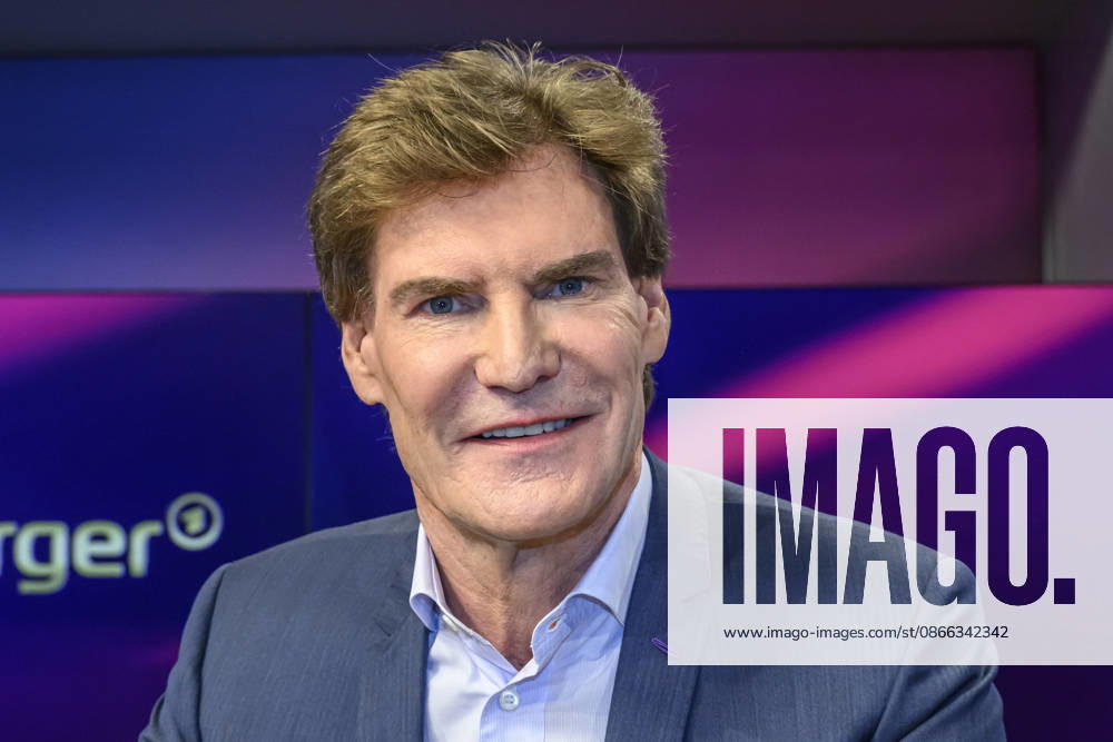 From left: Carsten Maschmeyer, entrepreneur, GER, Berlin, studio, guest on *Maischberger*, political talk show, TV, program, with host Sandra Maischberger, Das Erste, from Adlershof, Am Studio 20, September 8, 2026,