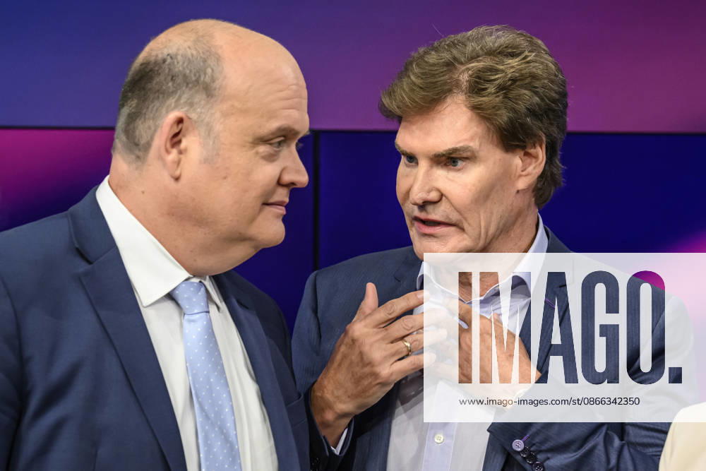 From left: Robin Alexander, journalist and podcaster, in conversation with Carsten Maschmeyer, entrepreneur; GER, Berlin, studio; guest on *Maischberger*, a political talk show, TV program, hosted by Sandra Maischberger, Das Erste, from Adlershof – At Studio 20, September 8, 2026,