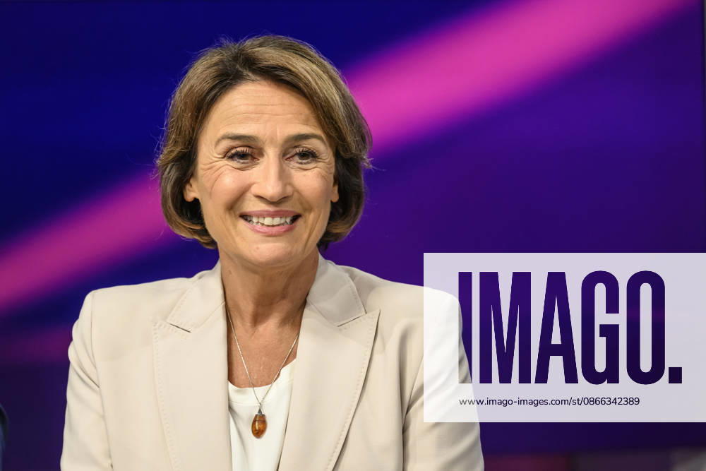 From left: Sandra Maischberger, GER, Berlin, studio, guest on – Maischberger, political talk show, TV, program, hosted by – Sandra Maischberger, Das Erste, from Adlershof – Studio 20, September 8, 2026,